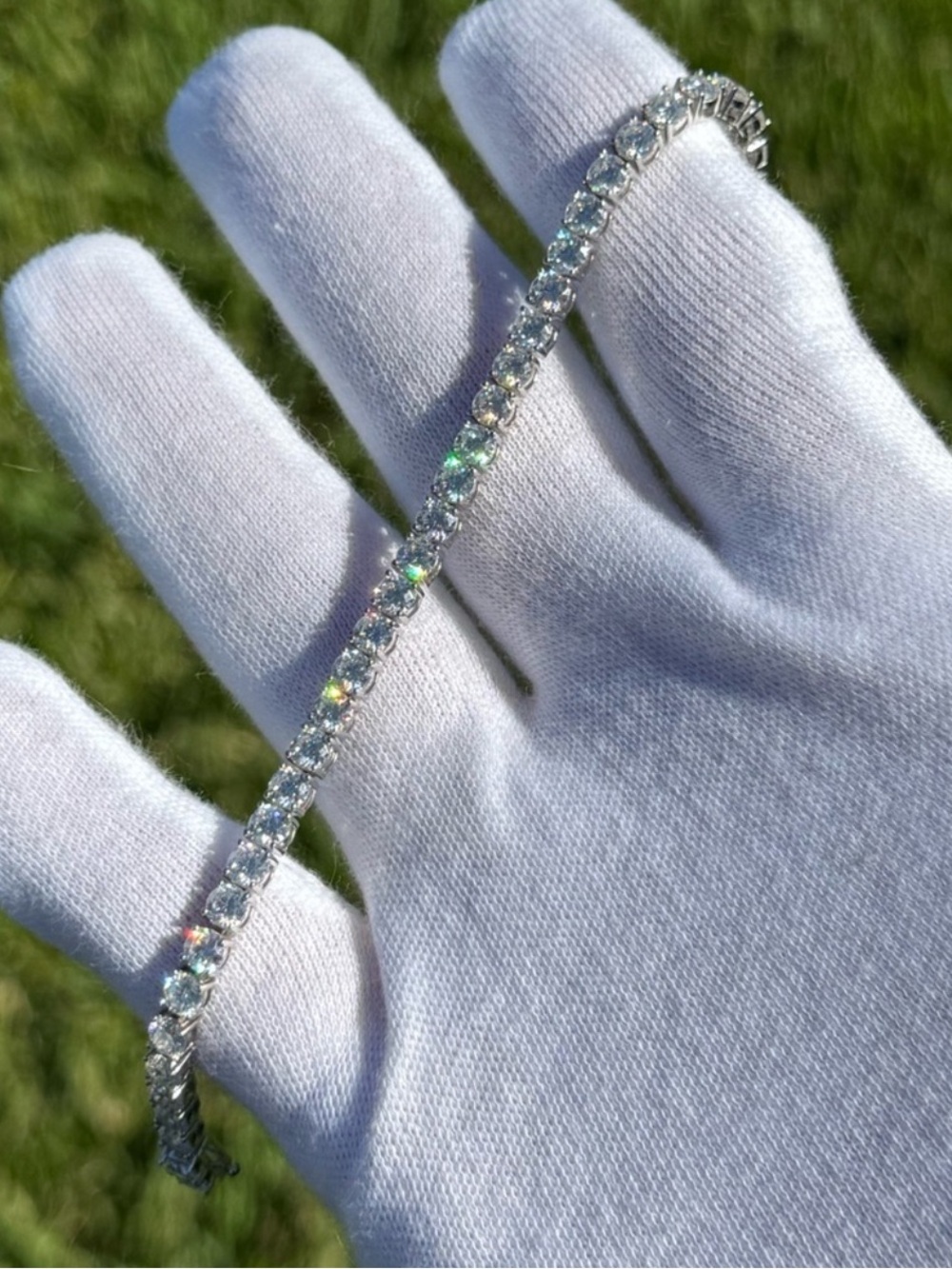 925 Silver, 11.7CTW Moissanite
Tennis Bracelet - 8”